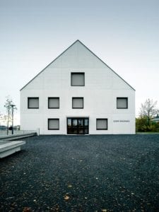 Gemeindehaus-Front